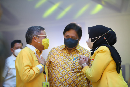 Airlangga Hartarto dan Taufan Pawe