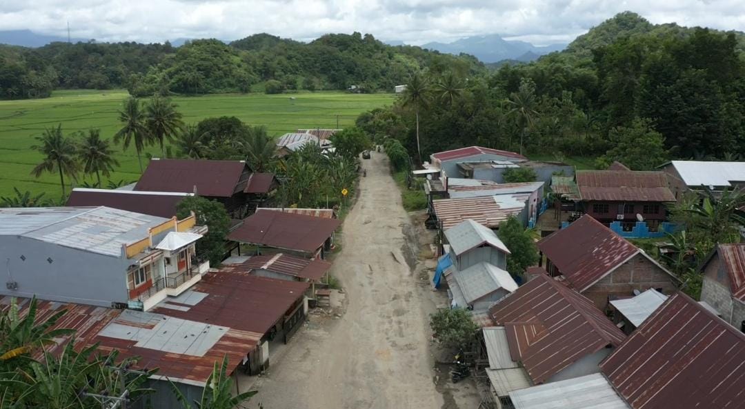 Ruas jalan Pekkae - Takalla atau biasa disebut ruas Buludua