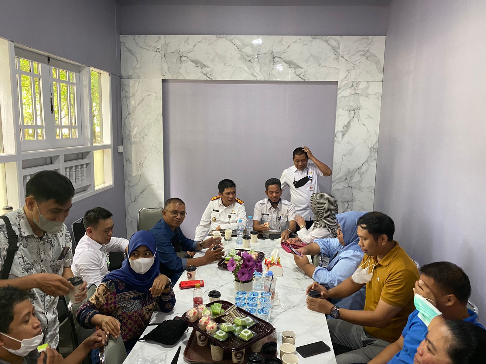 Jelaskan Tupoksi Biro Umum, Andi Eka Coffee Morning dengan Wartawan