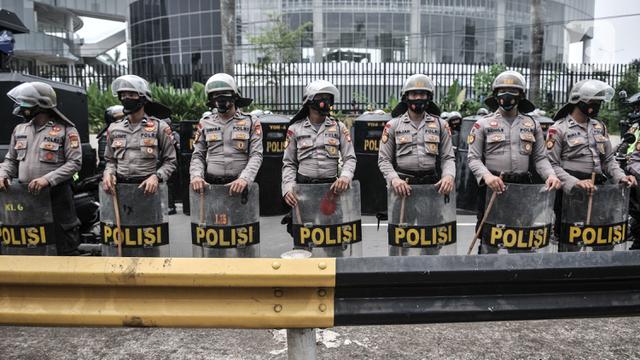 Ilustrasi Penjagaan Aksi Demonstrasi Mahasiswa