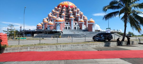 Lego-lego kawasan Center Points of Indonesia (CPI) Makassar
