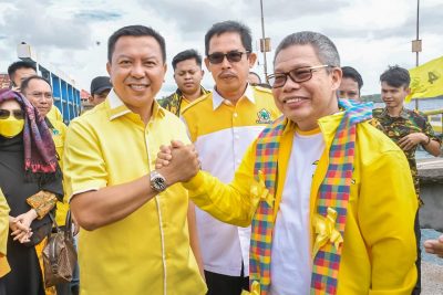 Ketua DPD I Partai Golkar Sulsel Taufan Pawe dan Ketua Ketua DPD II Golkar Selayar