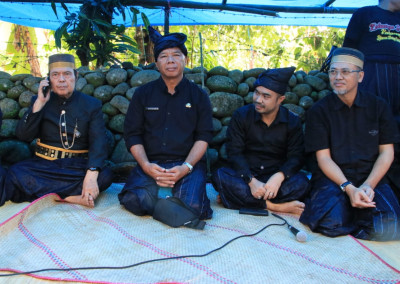 Bupati Bulukumba Andi Utta saat bersama masyarakat Kajang Bulukumba