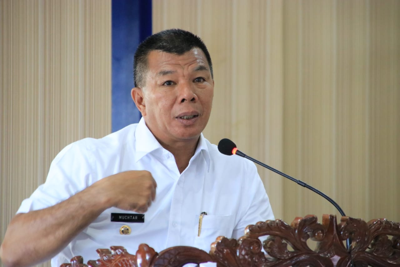 Penyerahan SK Penjabat Kades