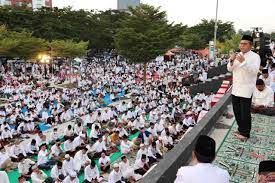 Danny Pomanto Bersama Seluruh Jajaran Pemkot Makassar Gelar Shalat Subuh Berjamaah