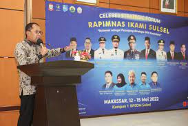 Wali Kota Makassar, Moh Ramdhan Pomanto (Danny Pomanto) menghadiri Celebes strategic Forum dan Rapimnas (Ikatan Kekeluargaan Mahasiswa/pelajar Indonesia) IKAMI Sulsel
