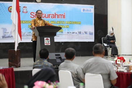 Wali Kota Makassar, Moh Ramdhan Pomanto (Danny Pomanto) saat silaturahmi bersama Kadensus 88 AT Polri dan Keluarga Binaan Kota Makassar.