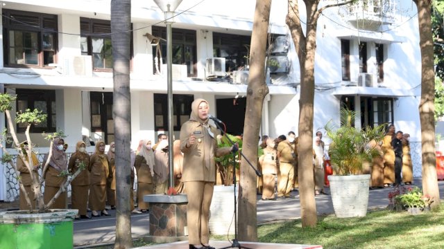 Wakil Wali Kota Makassar, Fatmawati Rusdi berharap seluruh Aparatur Sipil Negara (ASN) bisa menyukseskan program lorong wisata.