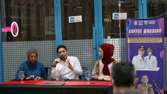Dinas Komunikasi dan Informatika (Diskominfo) Makassar menggelar coffee morning di salah satu cafe di Kota Makassar.