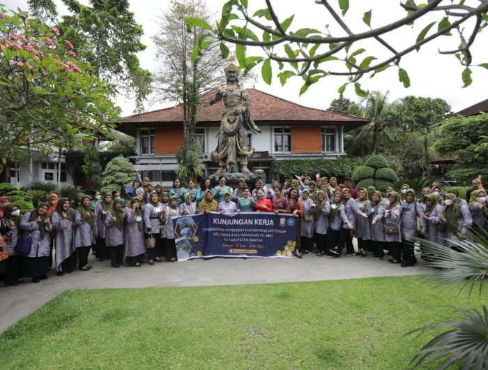 PKK Kota Makassar Studi Tiru di Gianyar Bali