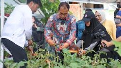 Wali Kota Makassar Moh Ramdhan ‘Danny’ Pomanto menyambangi Lorong Wisata Haderslev di Kelurahan Maloku, Kecamatan Ujung Pandang, Minggu 16 Oktober 2022.