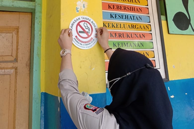 Tim Satuan Tugas (Satgas) Kawasan Tanpa Rokok (KTR) Kota Makassar kembali melakukan aksi sidak pemantauan dan pengawasan Kawasan Tanpa Rokok di tujuh tatanan Kawasan Tanpa Rokok pada Kamis 13 Oktober 2022.