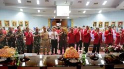 Wali Kota Makassar, Moh Ramdhan ‘Danny’ Pomanto berharap Universitas Hasanuddin (Unhas) Makassar jadi contoh penerapan pencanangan Zona Integritas (ZI) Wilayah Bebas dari Korupsi (WBK) dan Wilayah Birokrasi Bersih Melayani (WBBM) di gedung Rektorat Unhas, Senin 31 Oktober 2022.