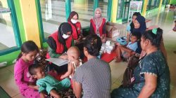 Personil TGC Dinkes Makassar Sasar Warga Terdampak Banjir, Pastikan Kesehatan Warga