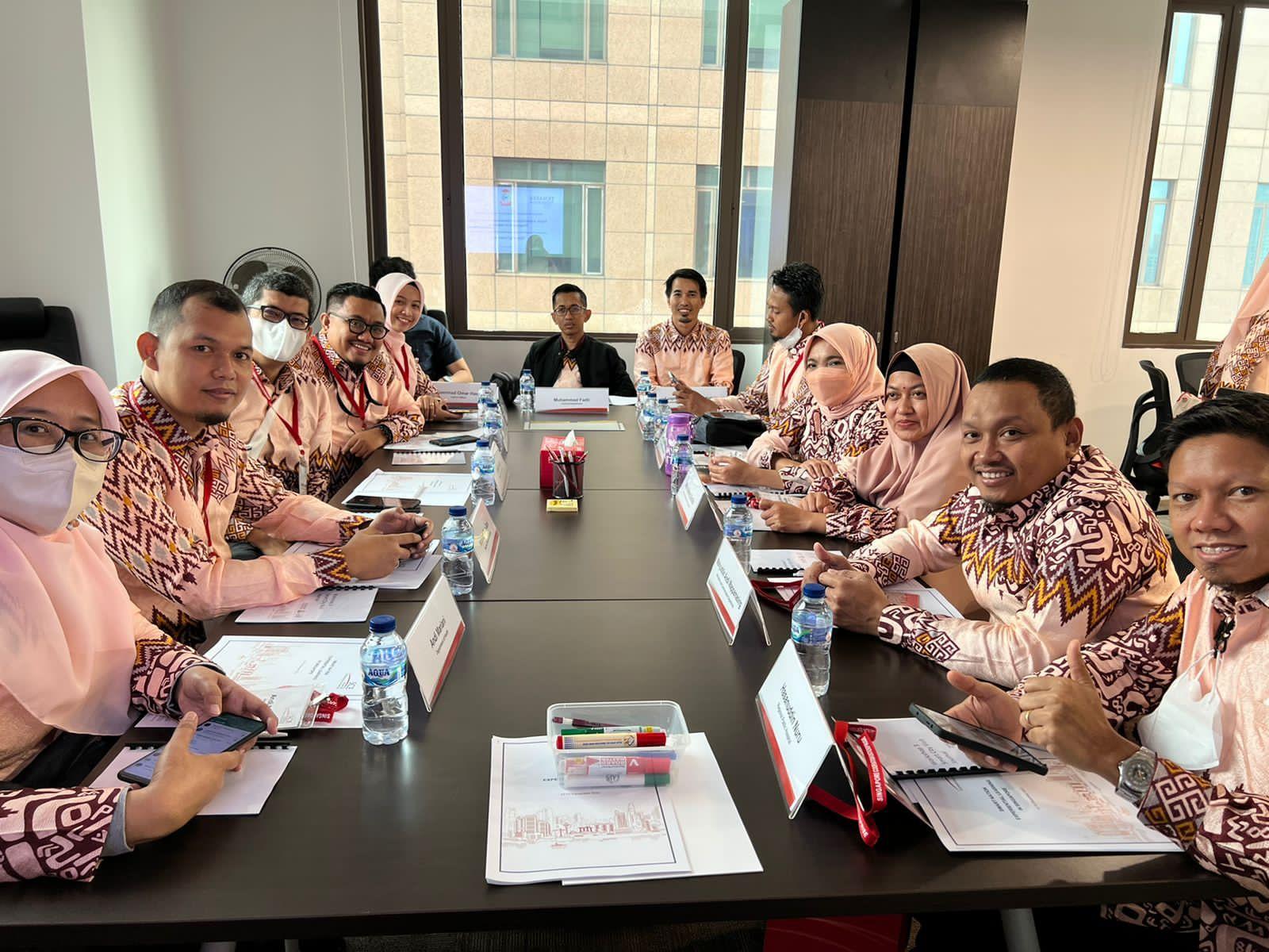 ASN Pemkot Ikuti Capacity Building di Singapura, Danny Pomanto: Upaya Wujudkan Makassar Kota Dunia