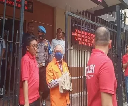 Polda Metro Jaya Limpahkan Berkas Tersangka Irjen Teddy Minahasa ke Kejaksaan