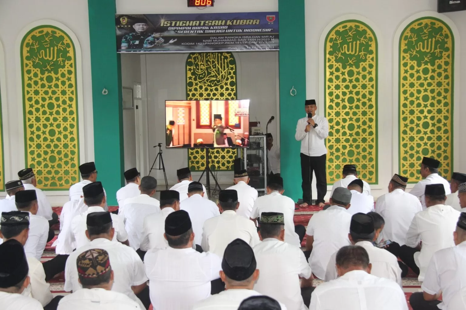 Bupati MYL Ikuti Isra dan Miraj Bersama Kodim Pangkep