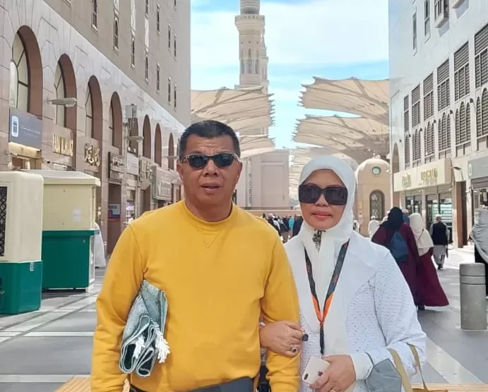 Bupati Andi Utta Rayakan Ulang Tahun dengan Berumrah