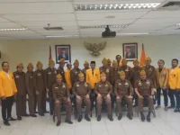 Rektor UKDM
