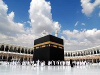 Ilustrasi Kaaba di Mekkah, Saudi Arabia