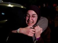 israel bebaskan 90 tahanan palestina hamas bebaskan tiga sandera di gaza