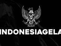 Sejumlah mahasiswa yang tergabung dalam Badan Eksekutif Mahasiswa (BEM) menggelar aksi demonstrasi bertajuk "Indonesia Gelap"