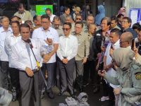 Menteri Pertanian RI, Andi Amran Sulaiman saat gelar pangan murah.