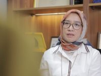 Menteri Pendayagunaan Aparatur Negara dan Reformasi Birokrasi (PANRB) Rini Widyantini mengumumkan jam kerja Aparatur Sipil Negara (ASN) selama bulan Ramadan 1446 H