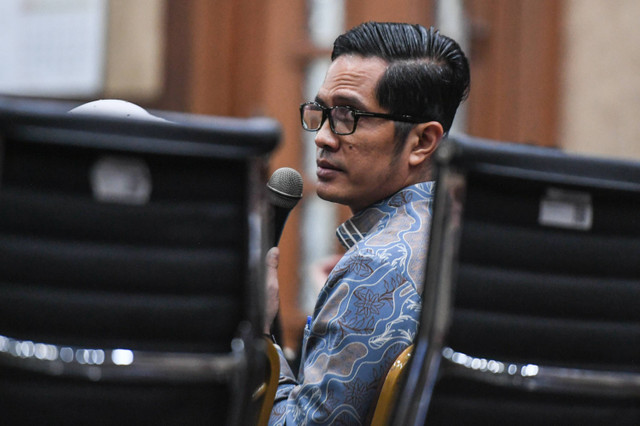 Febri meyakini bahwa honor yang diterimanya saat proses penyelidikan merupakan uang pribadi dari SYL, eks Sekjen Kementan Kasdi Subagyono, dan eks Direktur Alsintan.