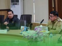 Pemerintah Kota (Pemkot) Parepare dan Dewan Perwakilan Rakyat Daerah (DPRD) menggelar rapat koordinasi (Rakor) terkait pengelolaan parkir di Rumah Sakit Hasri Ainun Habibie. Rapat tersebut berlangsung di Ruang Rapat Wali Kota Parepare pada Selasa 21 Januari 2025.