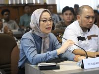 Direktur PT Huadi Bantaeng Industry Park (HBIP), Lily Dewi Candinegara, menekankan pentingnya melihat permasalahan kawasan industri dari perspektif yang lebih luas.