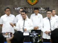 Mentan Andi Amran Sulaiman usai teken MoU dengan BPOM untuk kembangkan obat herbal dan swasembada Pangan.