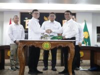 Mentan RI Andi Amran Sulaiman saat bersama BPOM RI