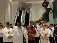 Kata Saidiman, Terdapat perbedaan mendasar antara Megawati dan Jokowi sehingga rumit untuk didamaikan. Perbedaan itu terdapat pada hal-hal yang prinsipil, cara pandang Jokowi beda jauh dengan Megawati.