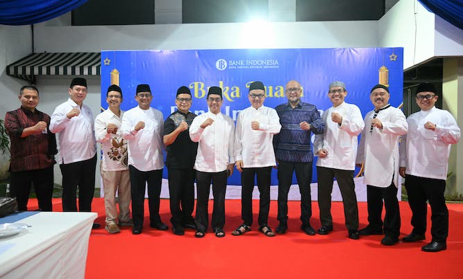 Sekda Provinsi Sulsel, Jufri Rahman hadiri buka puasa Bank Indonesia bersama Mitra Kerja di House of Rewako, Jalan Pasar Ikan, Makassar, Selasa 18 Maret 2025.