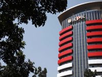 Juru bicara berlatar belakang penyidik ini sama sekali enggan membuka identitas para tersangka. Ia menerangkan, kasus ini akan segera dirilis secara resmi melalui konferensi pers pekan ini.
