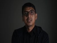 Dosen Universitas Gadjah Mada (UGM) itu menjelaskan bahwa kewenangan tidak muncul begitu saja, melainkan harus berlandaskan aturan hukum yang berlaku.