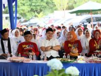 Pasangan yang mengusung tagline MULIA ini berkomitmen untuk menghadirkan transformasi pendidikan melalui berbagai program strategis.