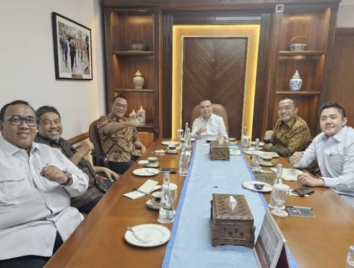 Pemerintah Siapkan Satgas PHK Hadapi Ancaman Pemutusan Kerja Massal.