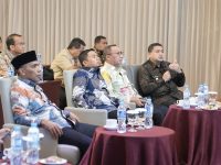 Wali Kota Makassar Munafri Arifuddin menghadiri Musyawarah Komisariat (Muskomwil) Luar biasa, Asosiasi Pemerintah Kota Seluruh Indonesia (APEKSI) Komisariat Wilayah (Komwil) VI, di Hotel Aston Makassar, Kamis (24/4/2025).