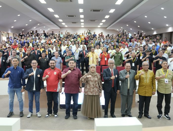 Wali Kota dan Wakil Wali Kota Makassar, Munafri Arifuddin-Aliyah Mustika Ilham (Munafri-Aliyah) menghadiri Musyawarah Olahraga Kota (Musorkot) Luar Biasa Komite Olahraga Nasional Indonesia (KONI) Kota Makassar.