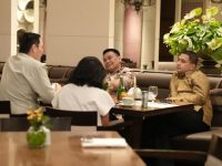 Wali Kota Makassar, Munafri Arifuddin saat bertemu dengan Perusda DKI Jakarta.