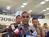 Sekertaris Jenderal PDIP, Ahmad Muzani enggan melibatkan PDIP dalam koalisi Prabowo-Gibran.