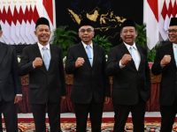 Berbagai Pimpinan lembaga penegak hukum selain KPK juga ikut di sertakan menjadi pengawas Badan Pengelola Investasi Daya Anagata Nusantara seperti.