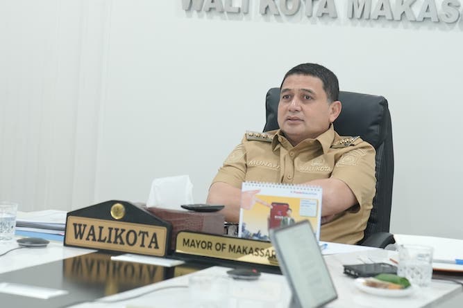 Wali Kota Makassar, Munafri Arifuddin mengikuti RPD secara virtual bersama Komisi II DPR RI