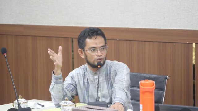 Anggota Komisi A Dewan Perwakilan Rakyat Daerah (DPRD) Kota Makassar, Andi Hadi Ibrahim Baso, menekankan pentingnya peningkatan pelayanan publik bagi masyarakat.