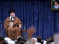 rump pada hari Minggu lalu (30/3/2025), menegaskan kembali gertakannya, bahwa Iran akan dibom jika tidak menerima tawarannya untuk berunding yang diuraikan dalam surat yang dikirim kepada pimpinan Iran sejak awal Maret