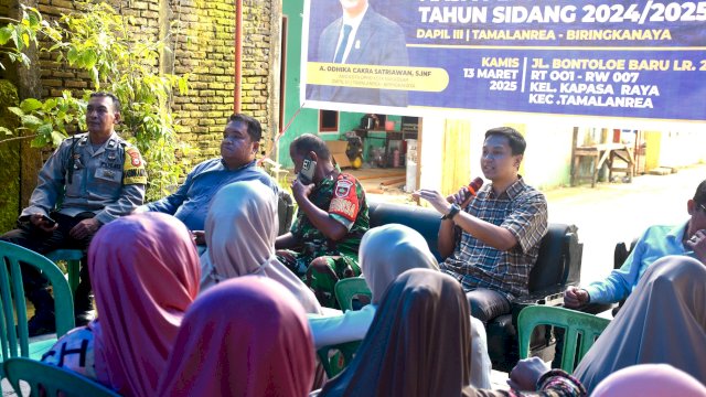 Anggota DPRD Kota Makassar, Andi Odhika Cakra Satriawan menutup rangkaian kegiatan reses masa persidangan kedua tahun sidang 2024/2025 dengan menyapa langsung warga di tiga titik di Kecamatan Tamalanrea, Kamis (13/3/2025).