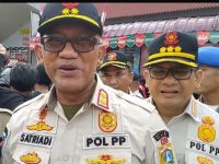 Hal tersebut sebagai bentuk menyuarakan penolakan atas Undang-Undang TNI dan RUU Polri Sehari setelahnya, tenda tersebut dibongkar paksa oleh Satpol PP.