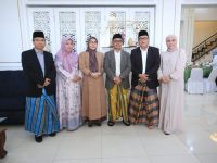 suasana penuh kebersamaan, Irwan Adnan menyampaikan bahwa momen Idulfitri adalah waktu yang tepat untuk mempererat tali persaudaraan dan menjaga keharmonisan di tengah masyarakat.